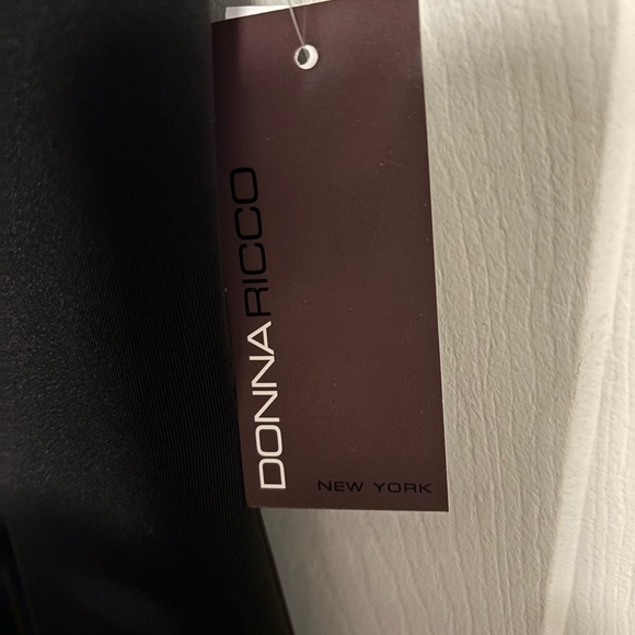 Donna Rico black sleeveless ruffle hem dress - Picture 7 of 9